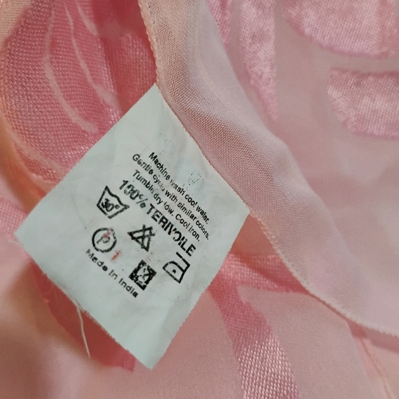 Gorgeous Rima Scarf - Picture 5 of 5